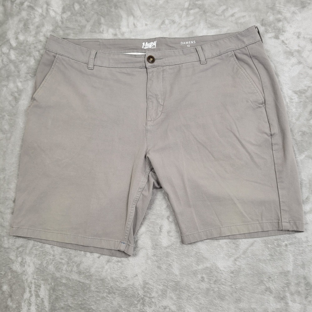 Mugsy Men's Gray Damens Stretch Chino Shorts Size 42 Golf Causal Wear